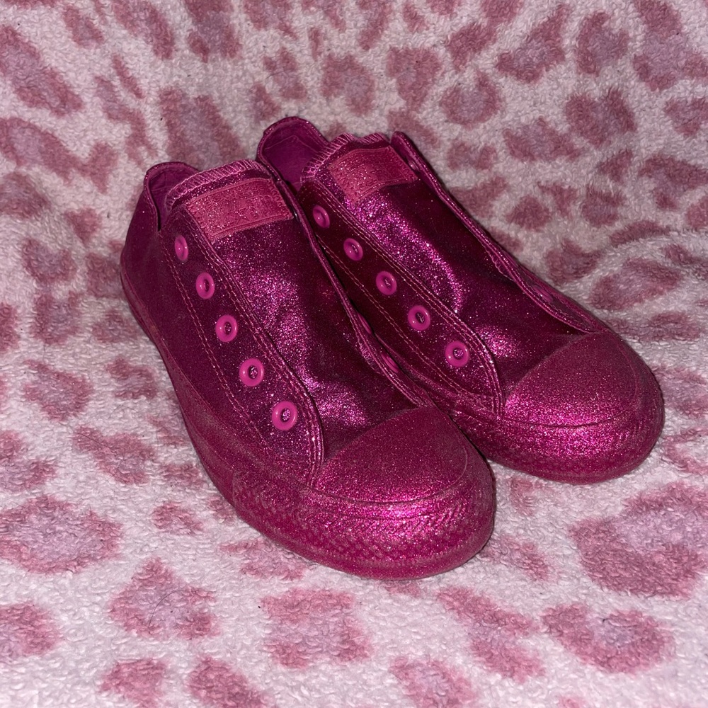 Women's Pink Glitter Low Top Coverse Size 6